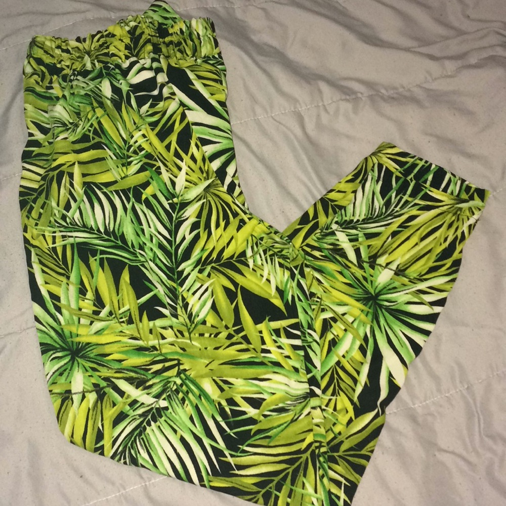 Forever 21 tropical palm tree harem pants